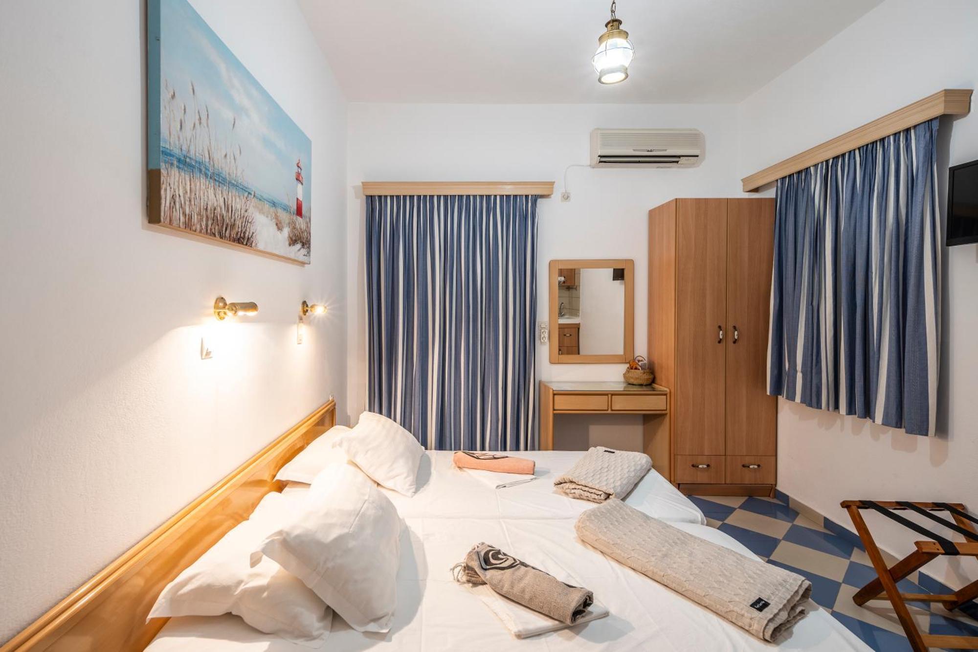 Bofor Studios & Rooms Livadakia ห้อง รูปภาพ