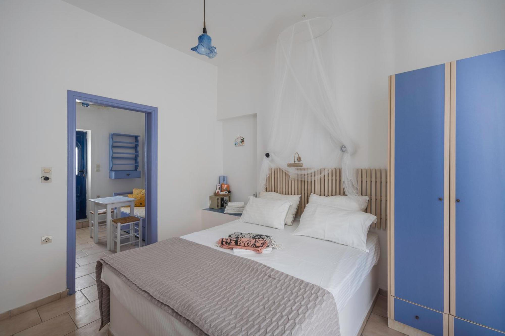 Bofor Studios & Rooms Livadakia ห้อง รูปภาพ